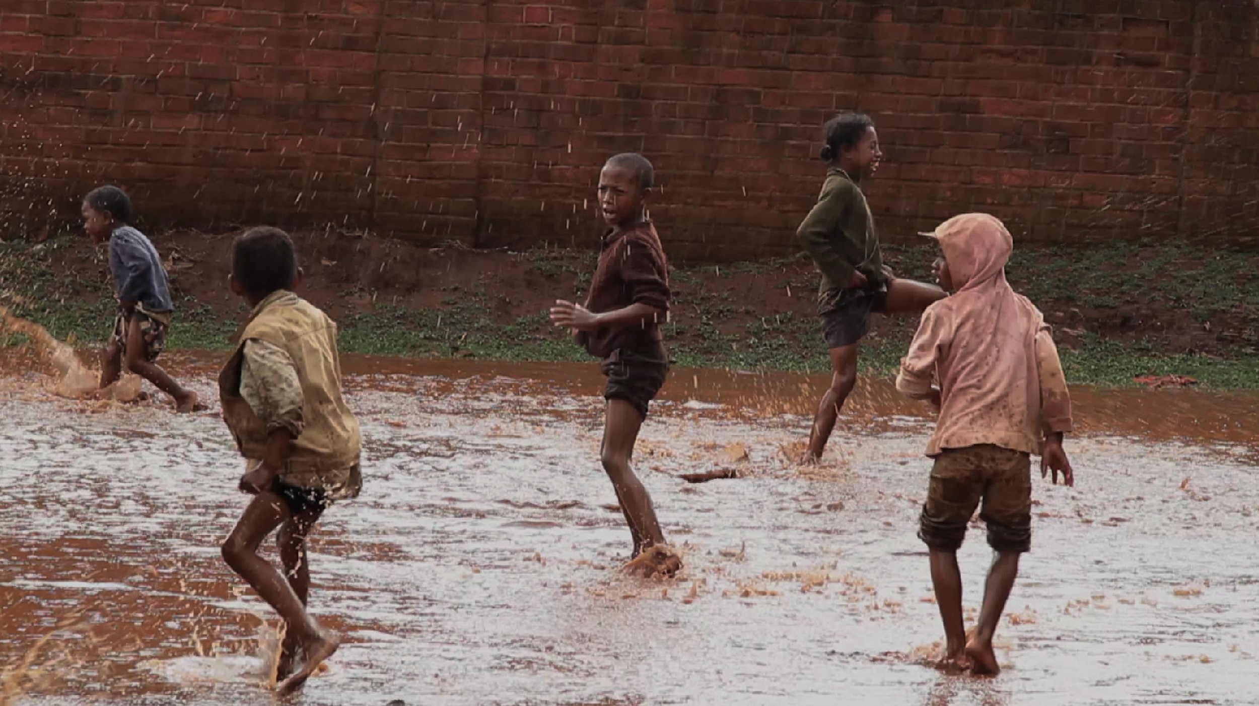 Adygasy themalagasyway 4 l