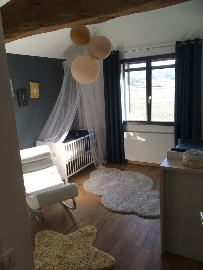 H-900-1200-Chambre-d-enfants-peinture-aspect-velours-Copy-