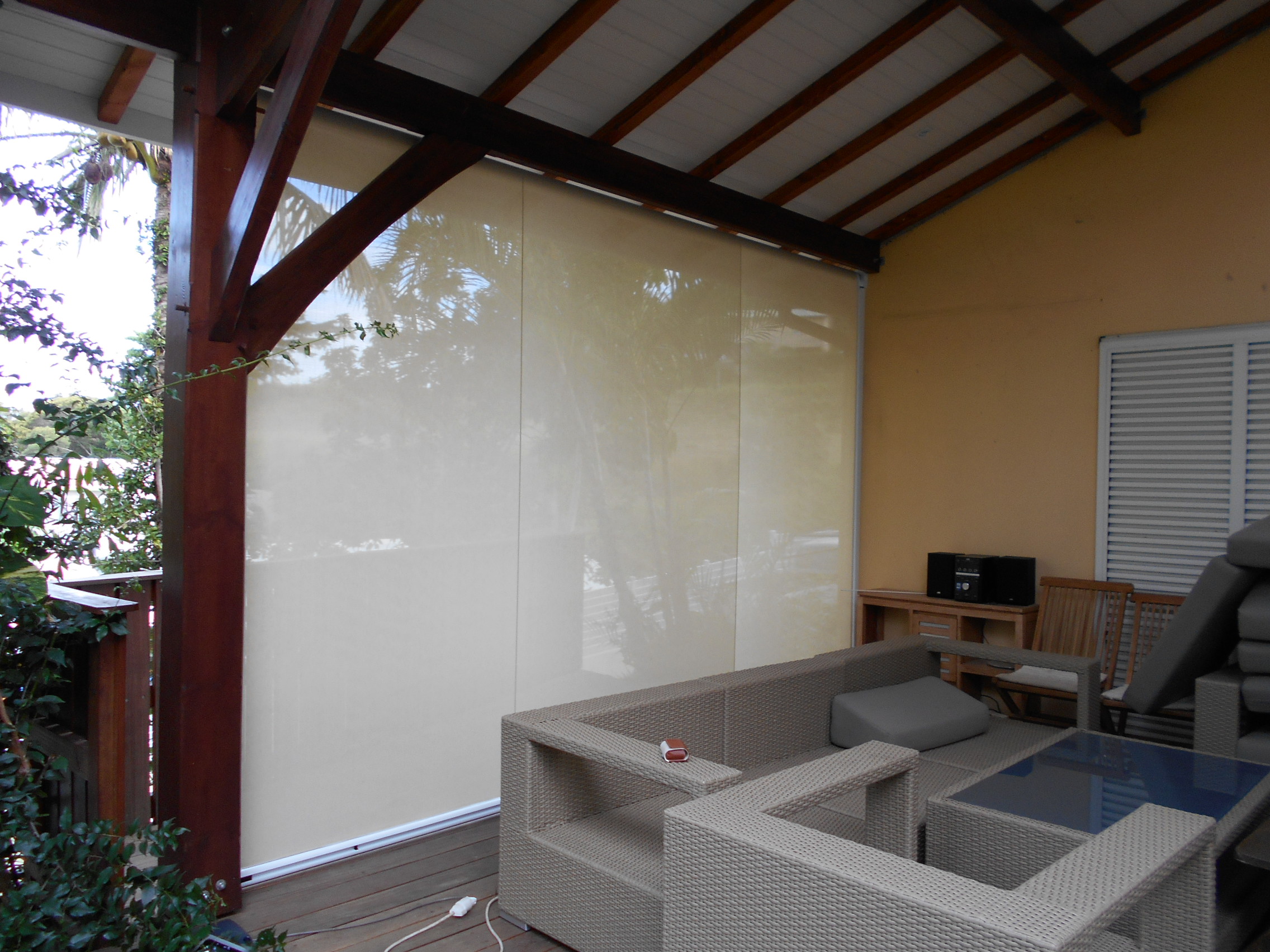Store exterieur ziptrak 47 
