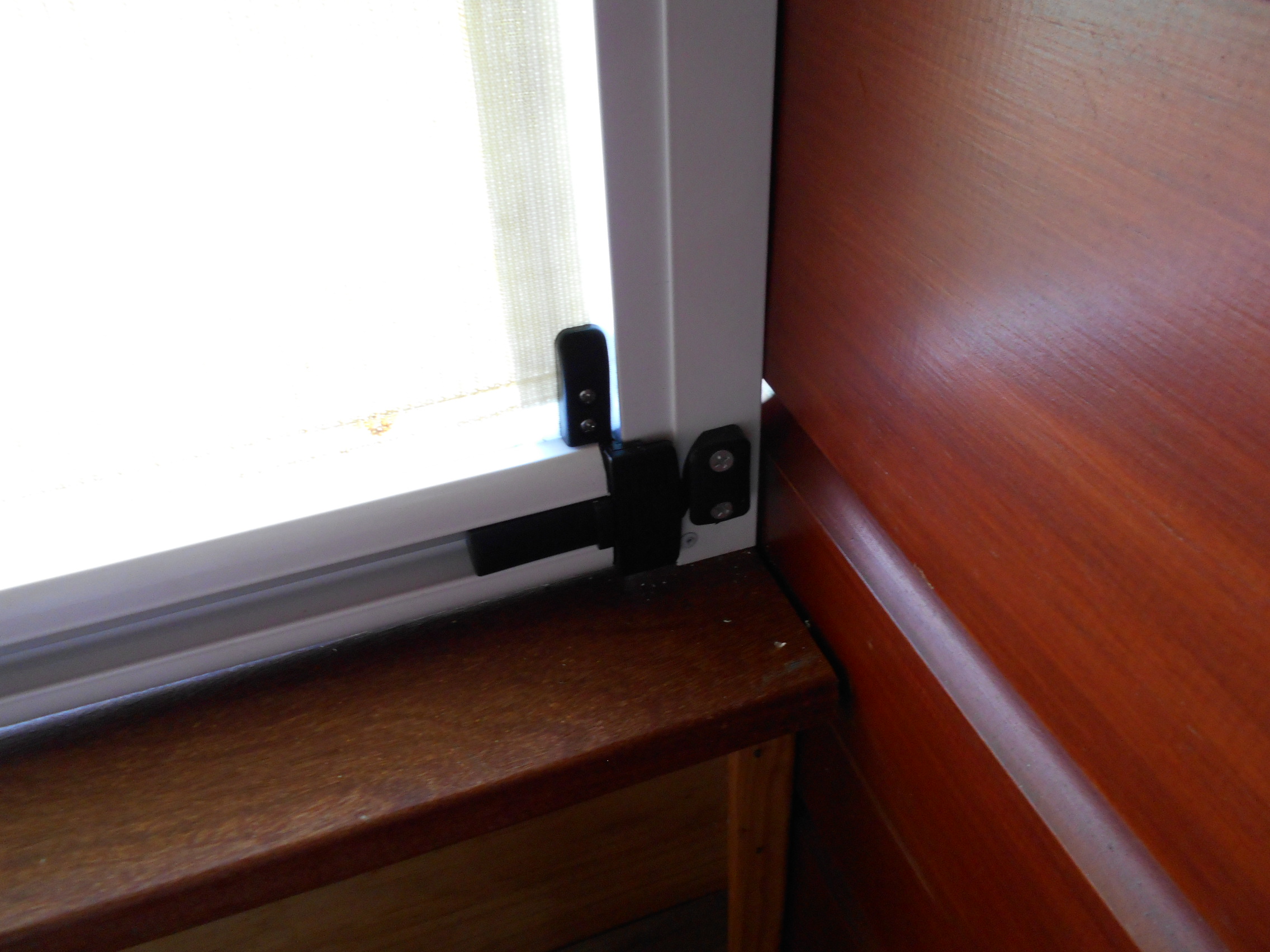 Store exterieur ziptrak 72 