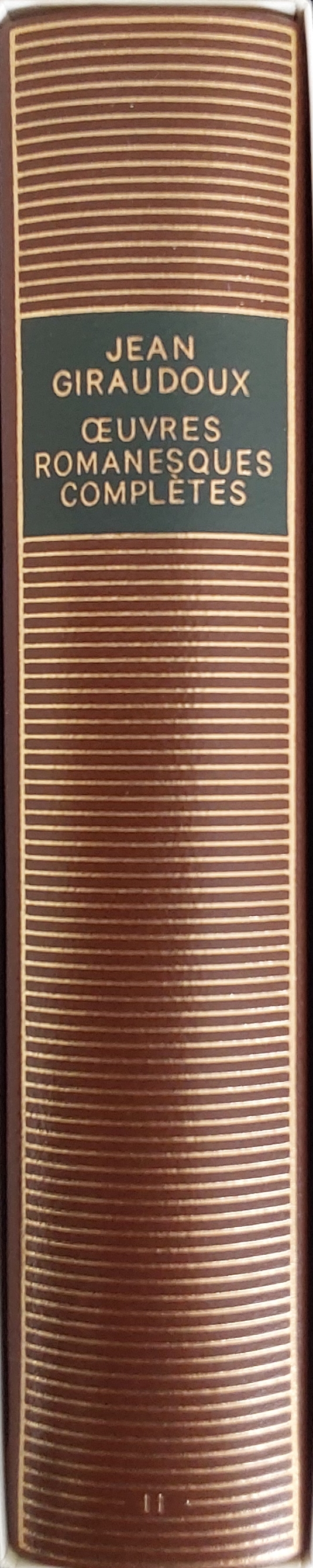 Volume 4°4 de Jean Giraudoux  dans la Bibliothèque de la Pléiade
