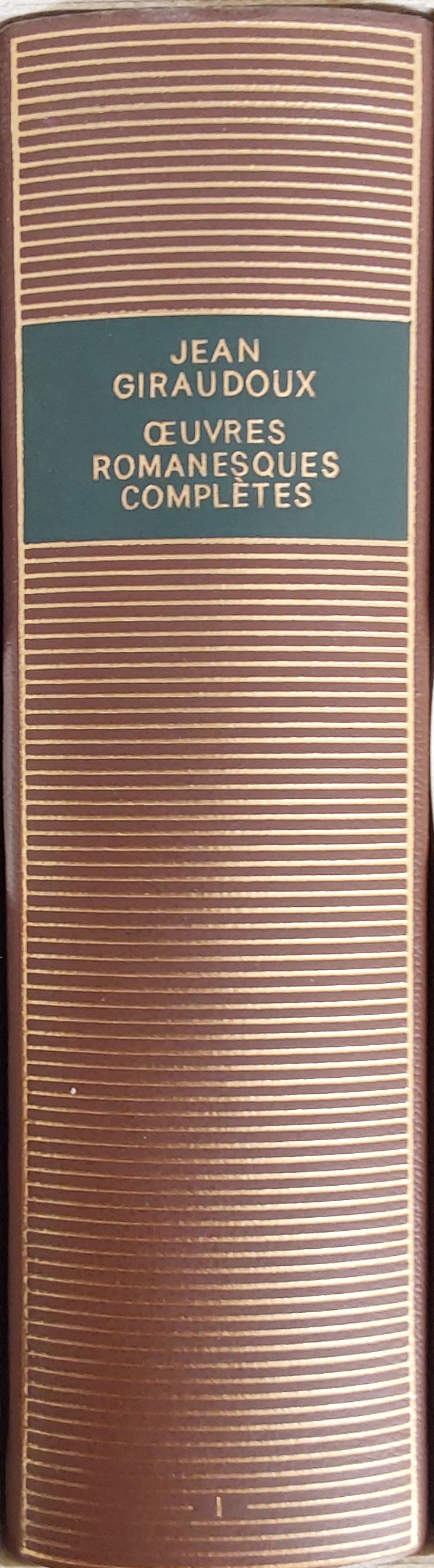 Volume 368 de Jean Giraudoux  dans la Bibliothèque de la Pléiade
