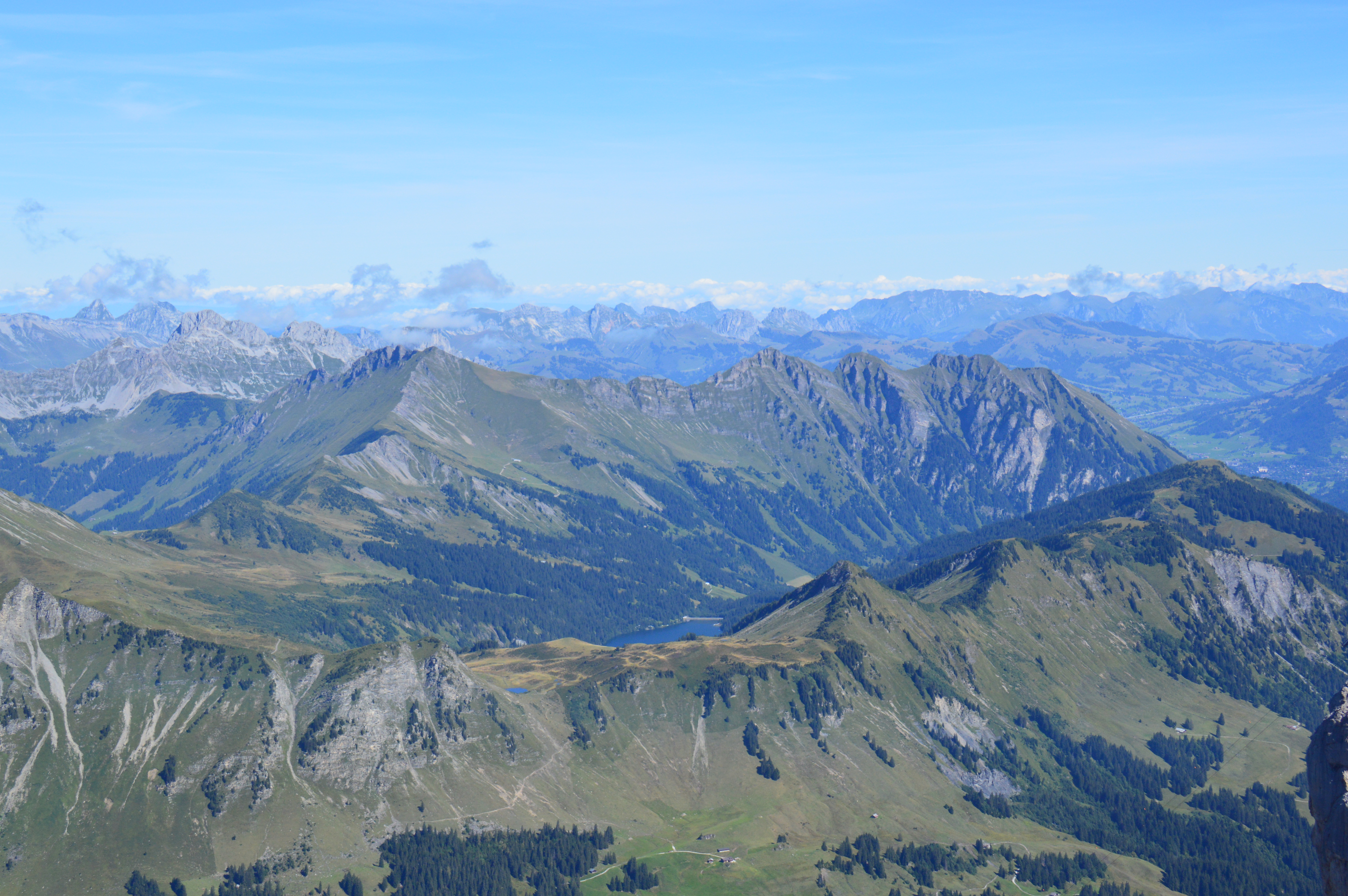 Lac d'Arnon depuis Glacier 3000