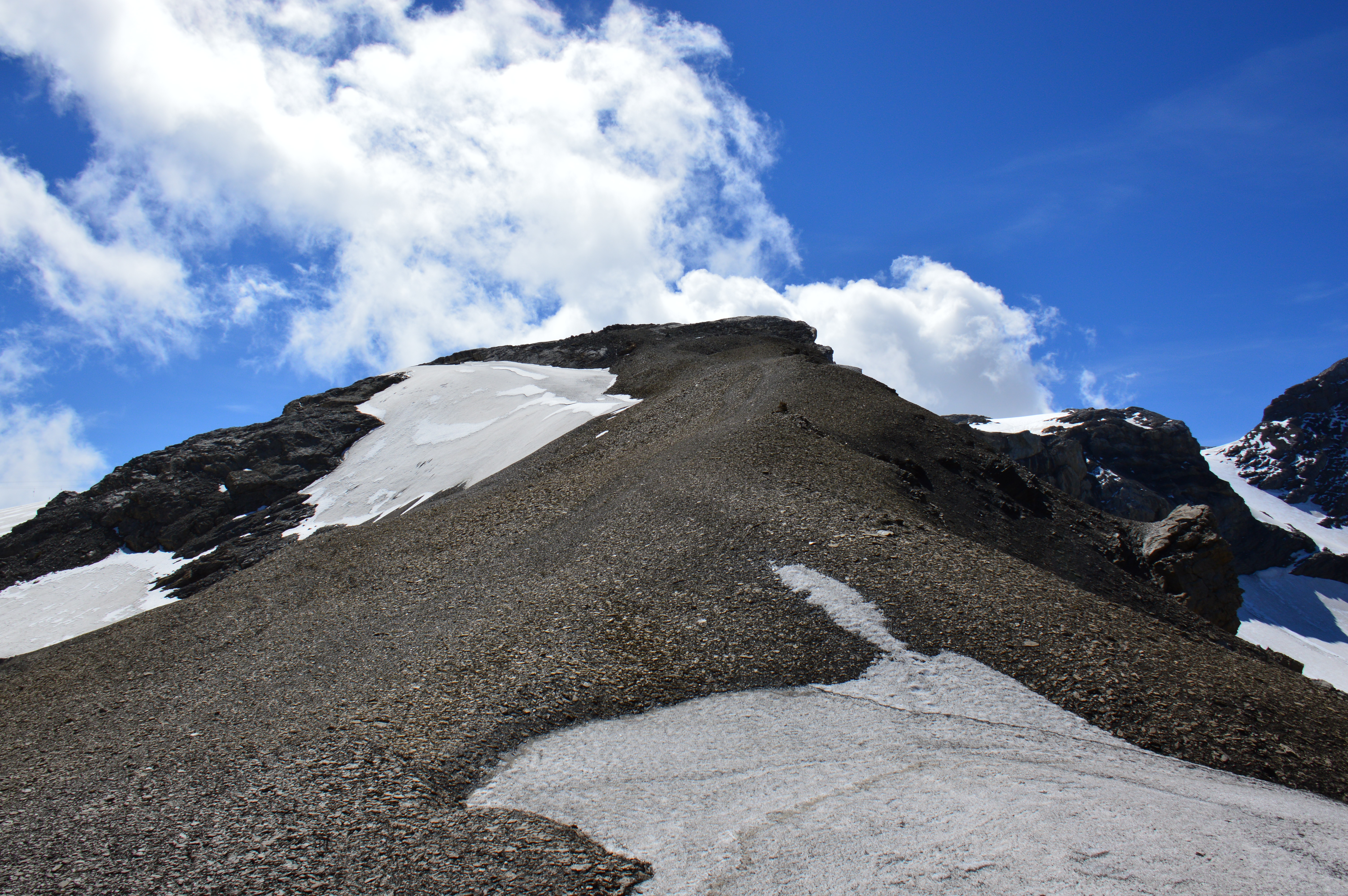 Gros plan du glacier de Tsanfleuron / Glacier 3000
