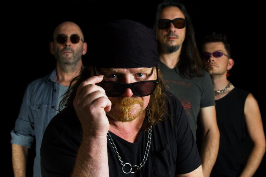 25079 170927120507260 0 854x569