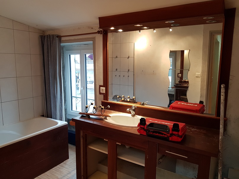 Changer les principaux equipements pour une salle de bain plus moderne a reze