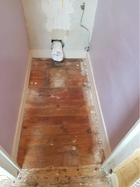 Remplacement sol wc reze