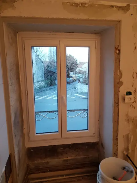 Reparation encadrement fenetre reze