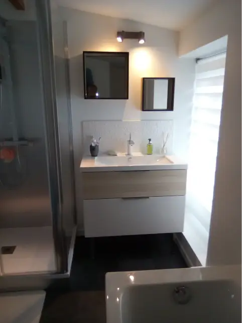 Installation meuble vasque reze