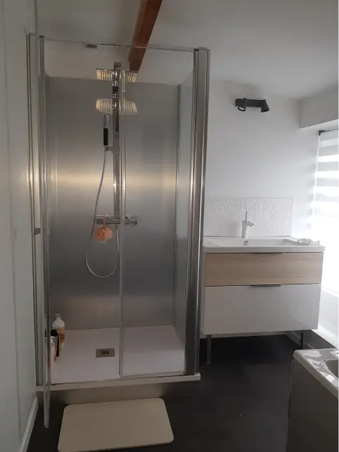 Installation meuble salle de bain reze