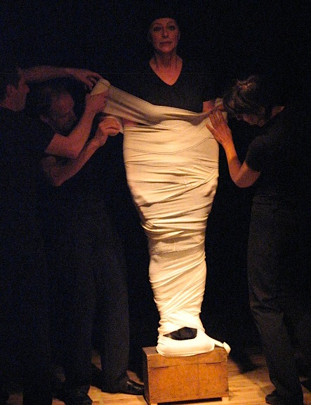 2010 homme poubelle 4