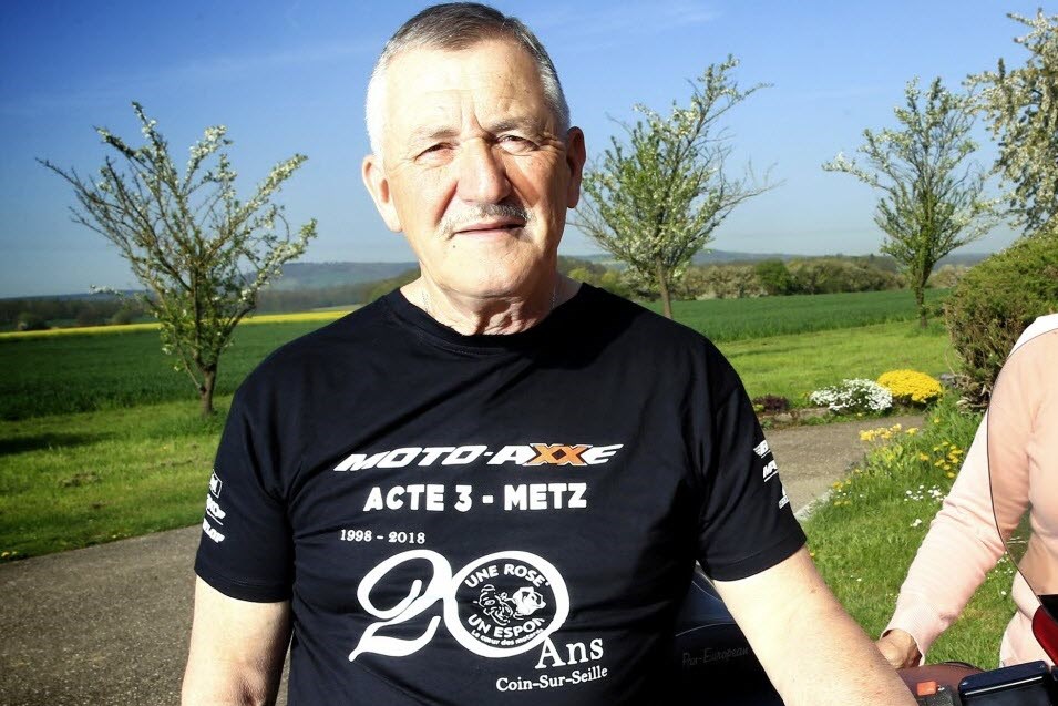 Bernard braun et michele fidele de l ombre celle qui supporte mais qui sait que ca compte les roses comme la moto prennent beaucoup de place dans leur vie photo anthony picore 1588253877