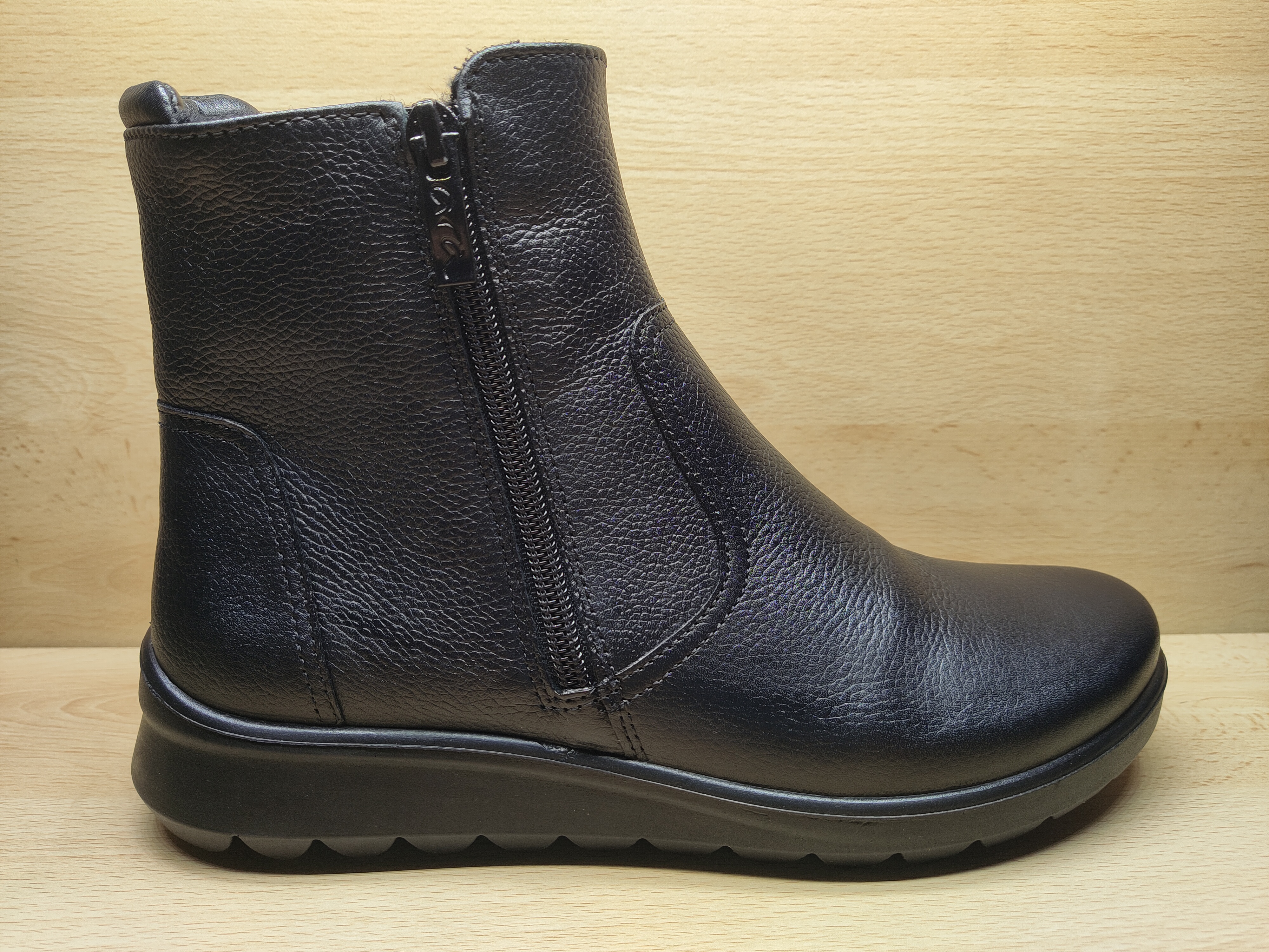 Bottine ara toronto 12 40413 01 noir ext auxpiedssensibles chaussures com