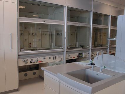 4 laboratoire