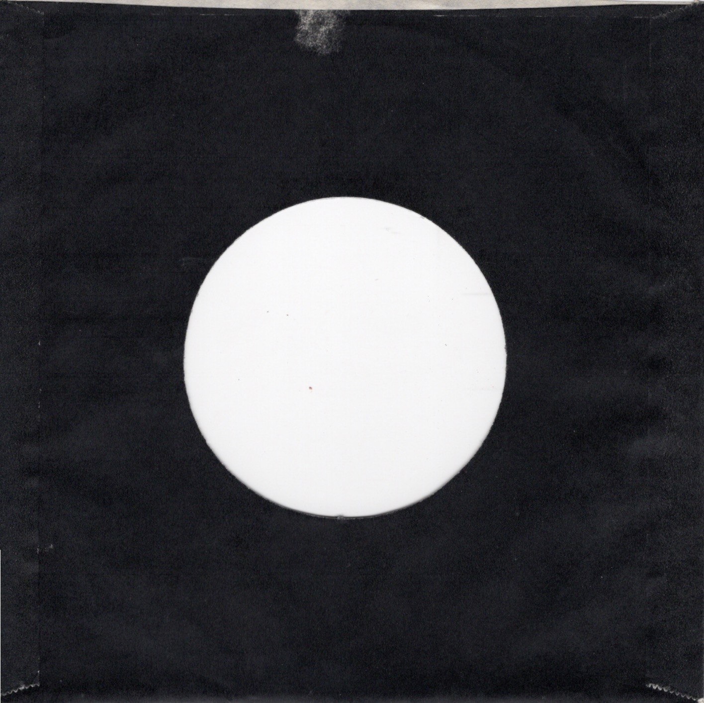Black sleeve back 1