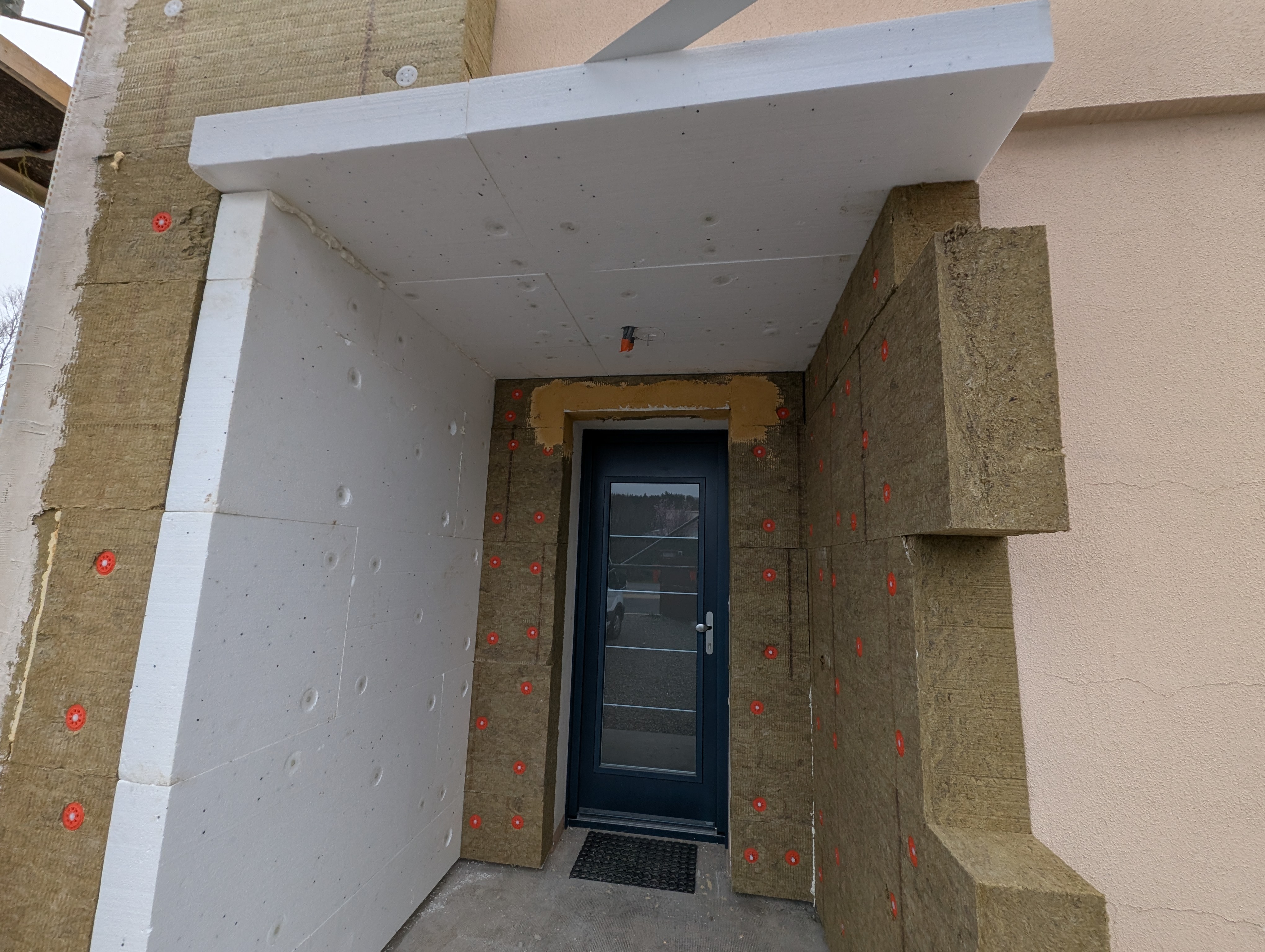 Pxl 20250313 070018184