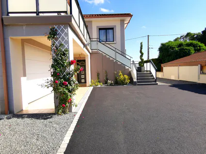 242094100 4320691131