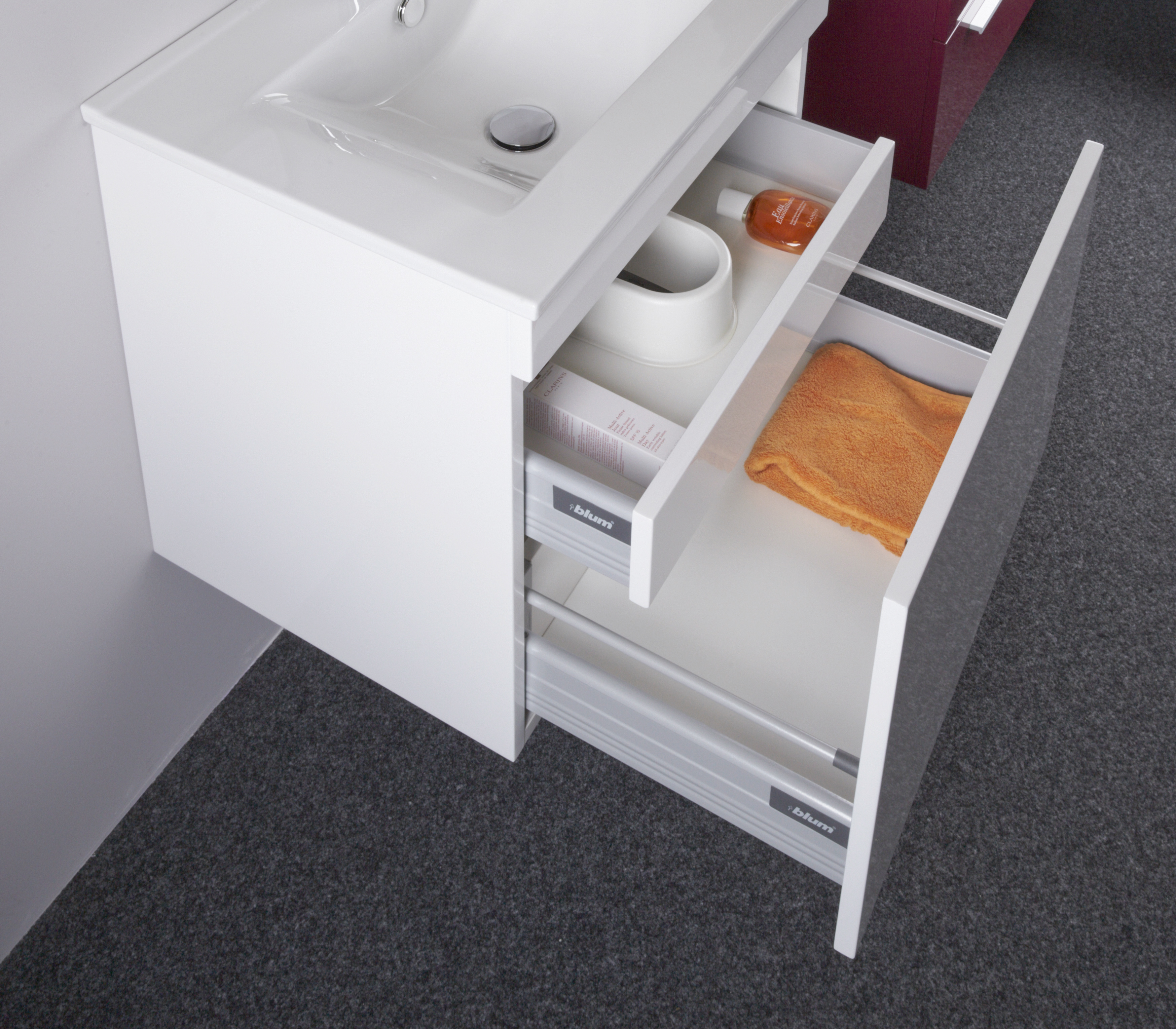 Moda 60 blanc tiroirs ouverts