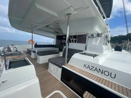 Kazanou ext salon cockpit 2