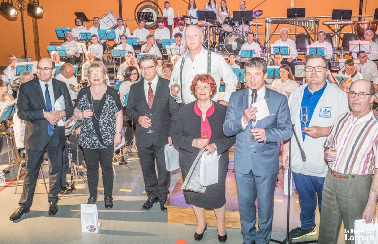 Une petite ceremonie a marque les vingt ans de l harmonie florangeo knutangeoise photo rl 1463940165