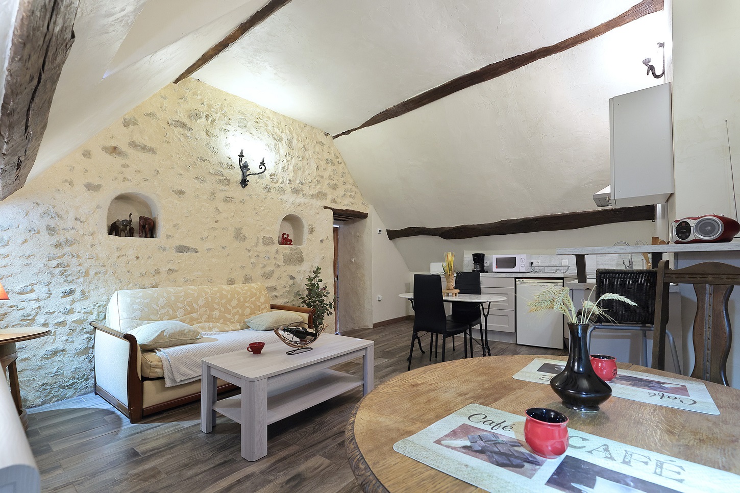 location-meublée-mortagne-au-perche-61-perche 