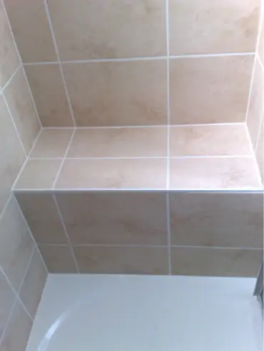 Siege de douche a bouguenais