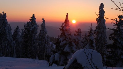 Montagnes suisses en hiver / www.montagnes-suisses.ch