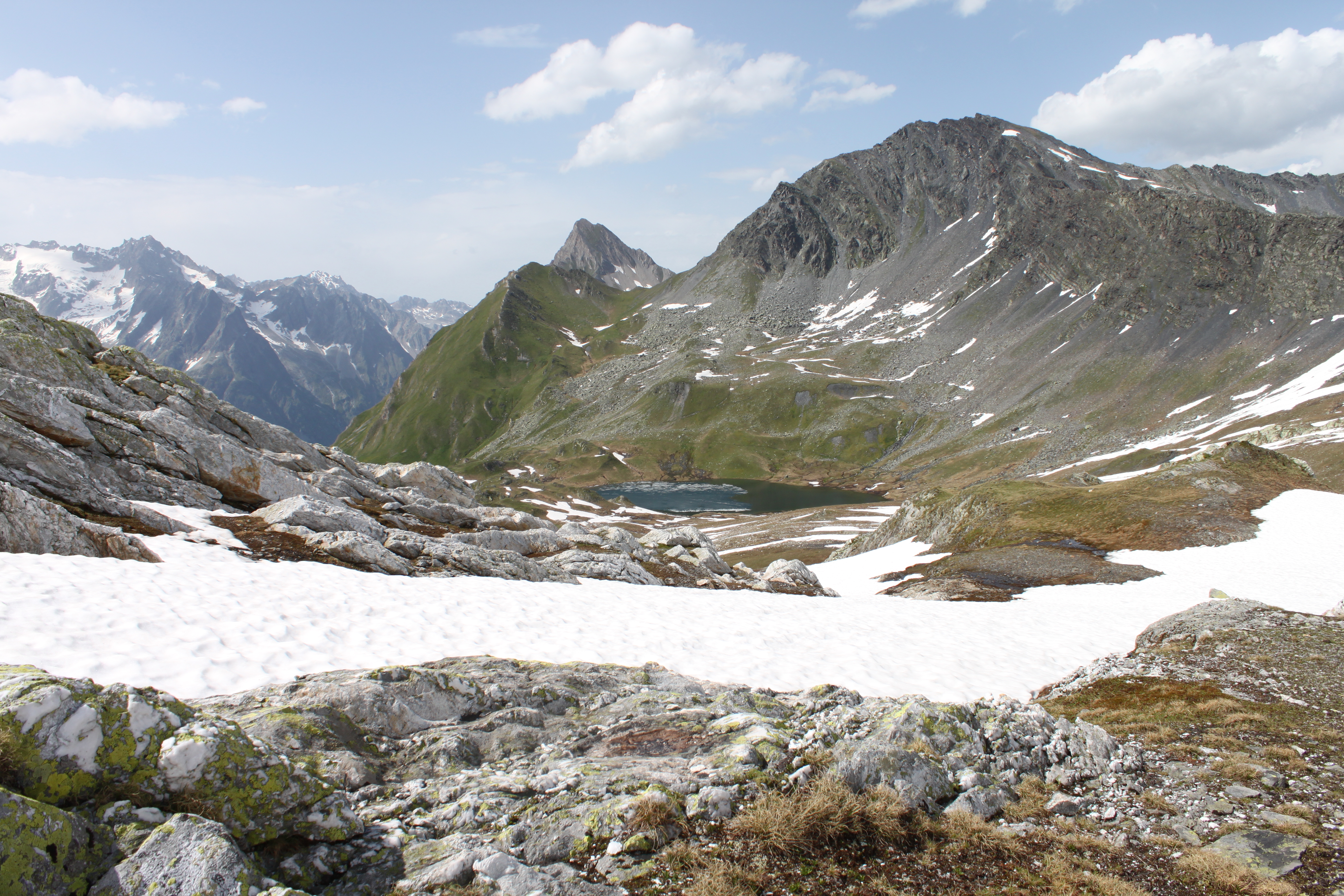 Lac de Fenêtre dans les Alpes suisses
