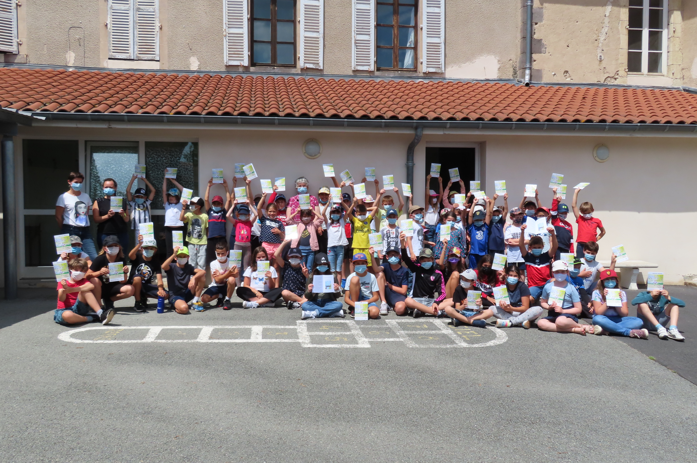 Cellule-remise-des-livres-3-