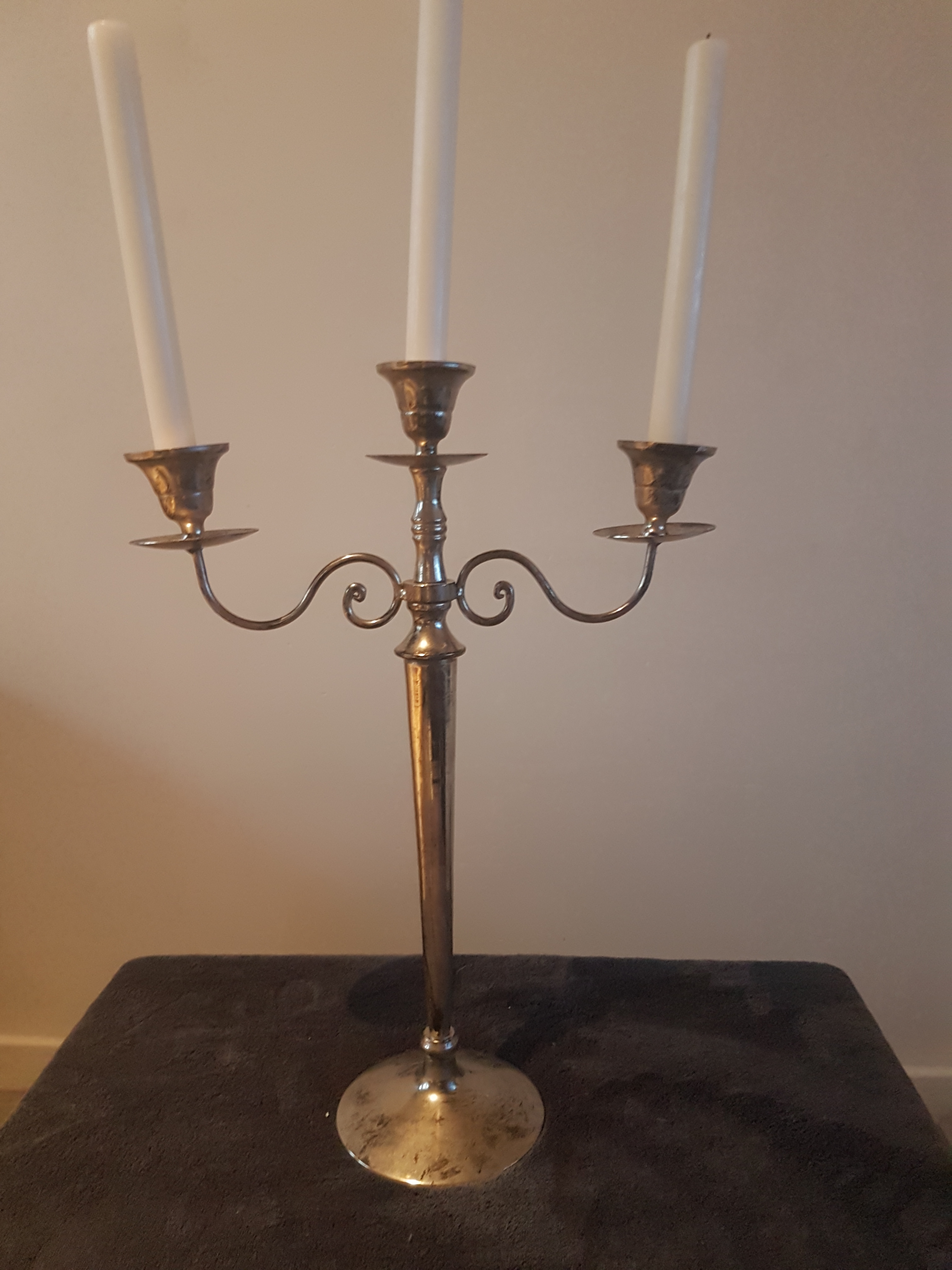 Chandeliers argentes