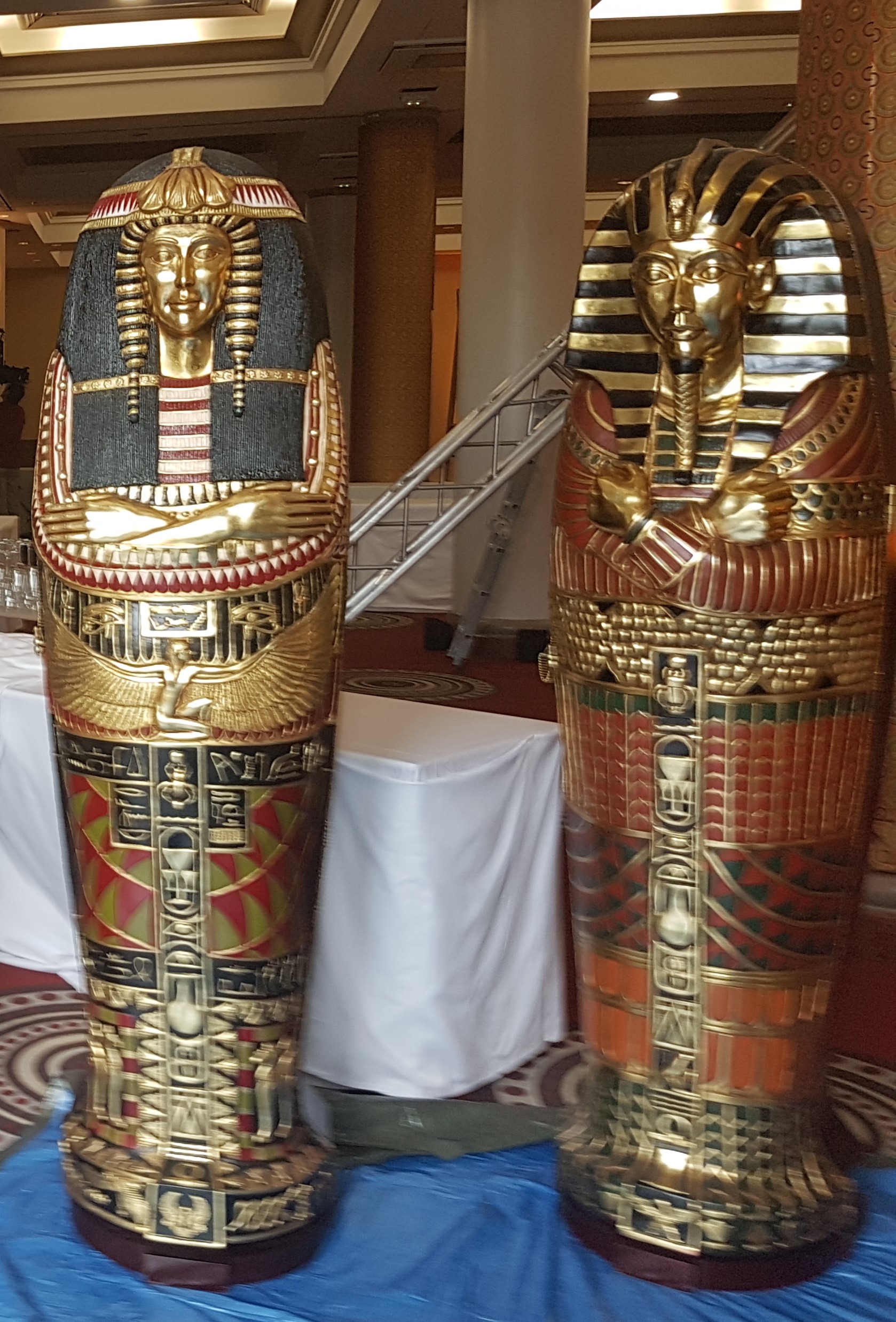 Sarcophages h 1m70