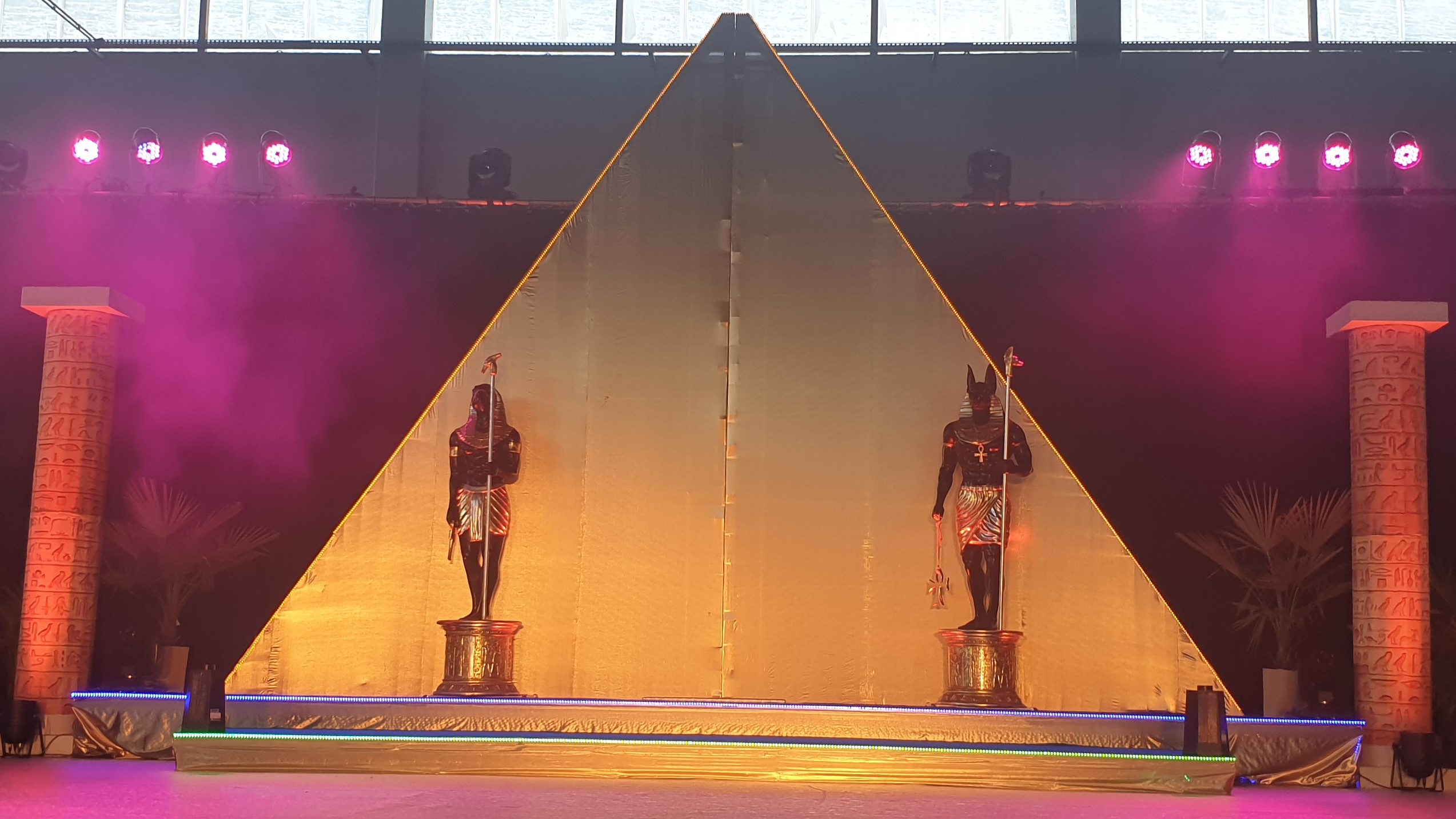 Portes pyramide
