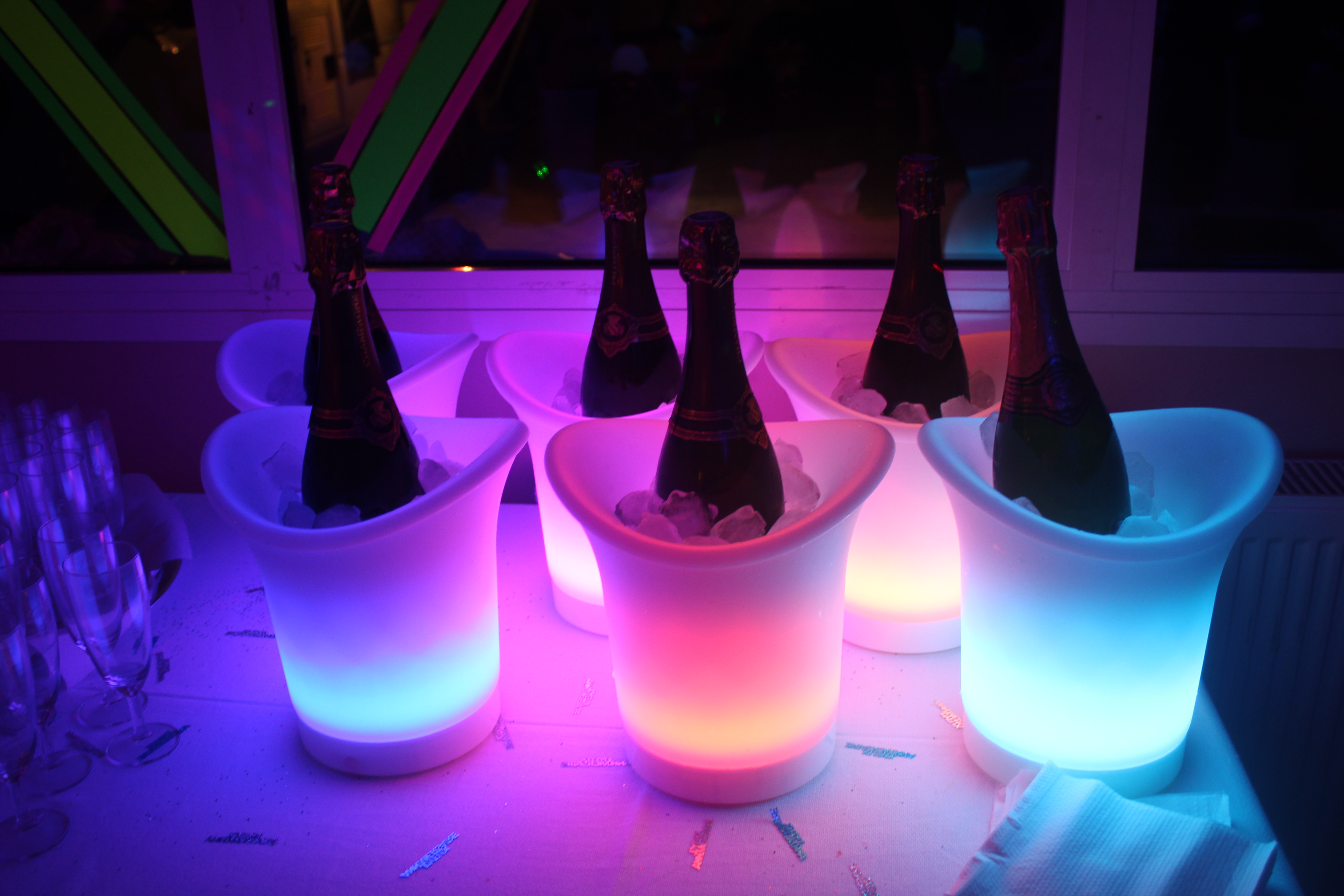 Seau a champagne lumineux