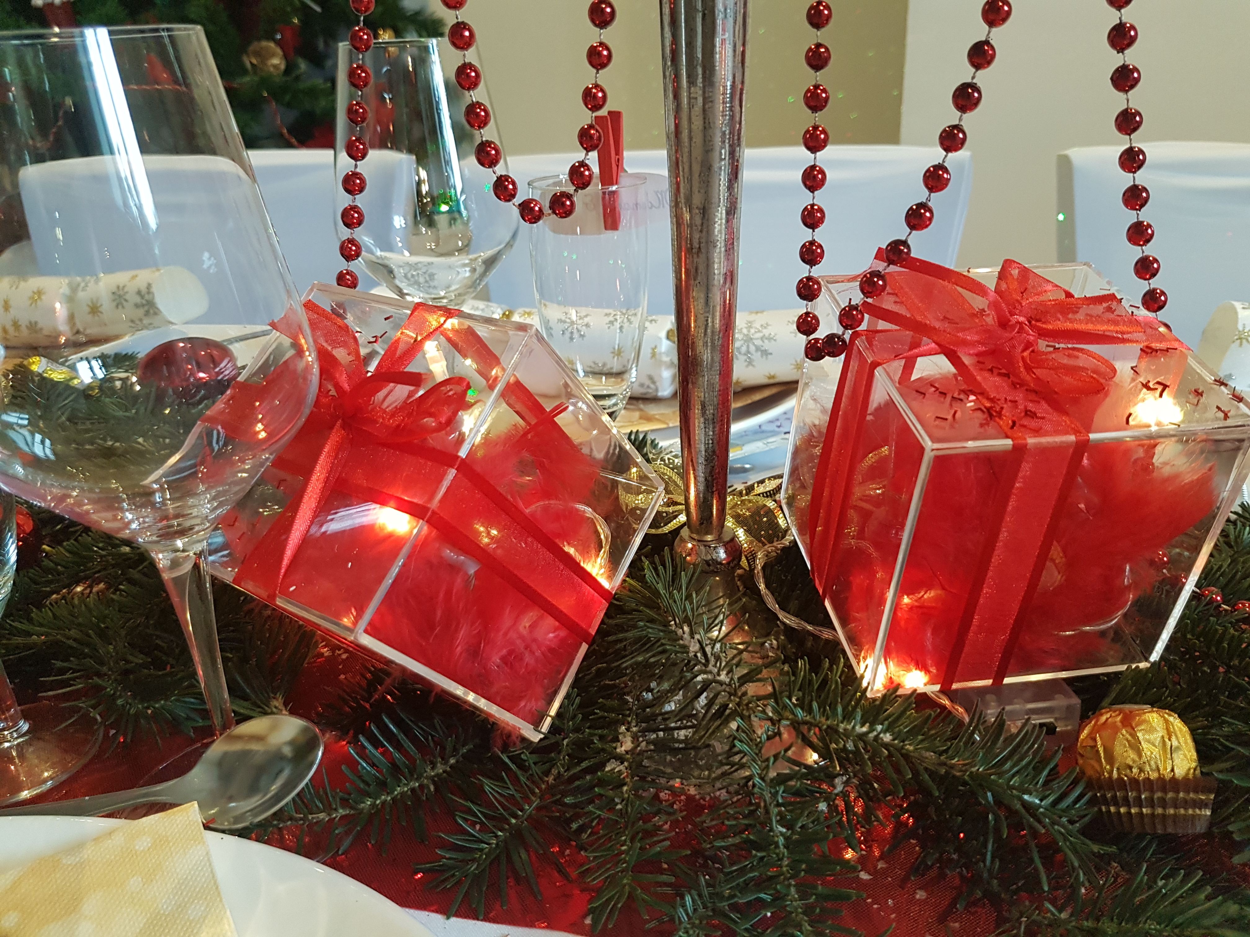 Decos tables1
