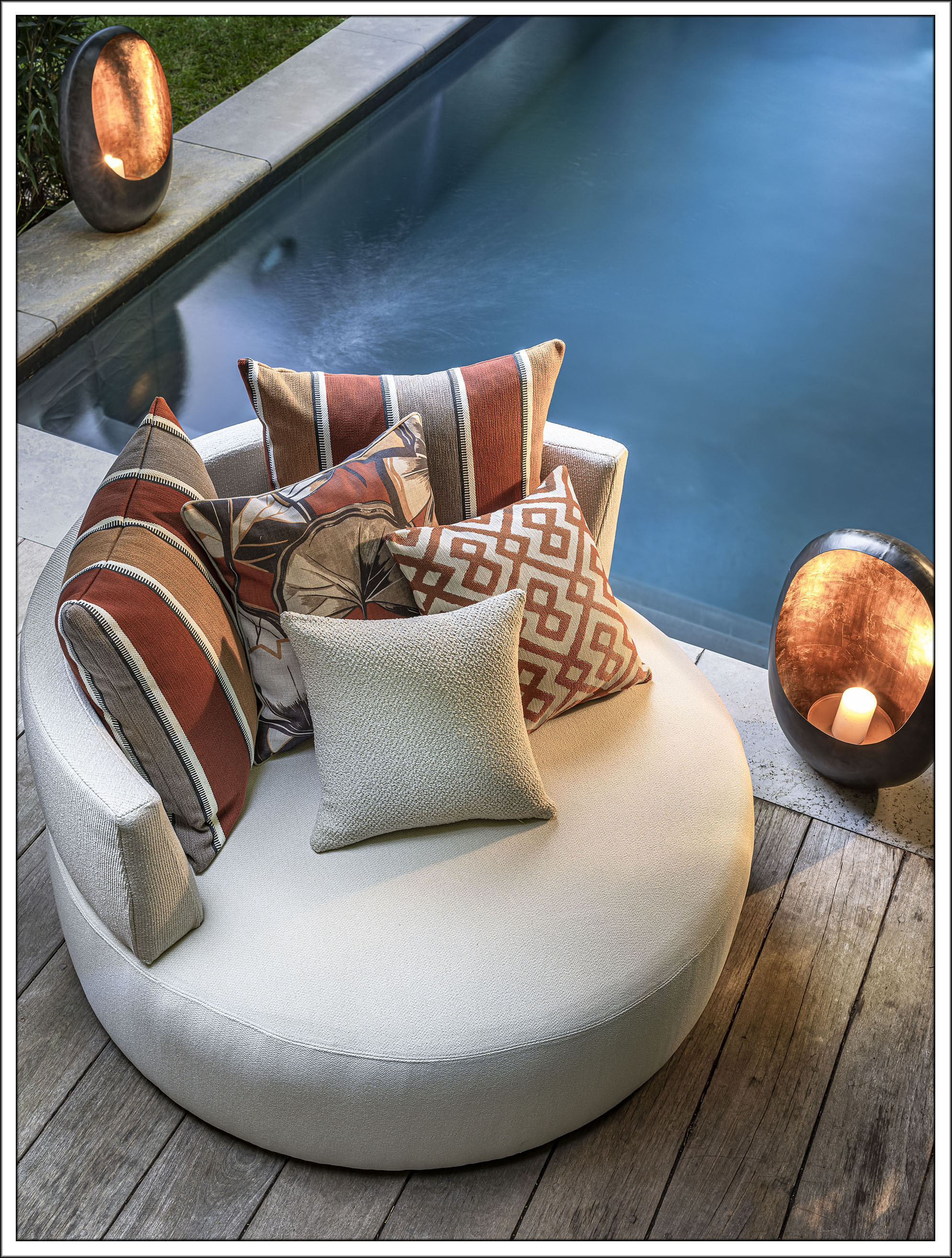 Misia 2020 outdoor ambiance orange