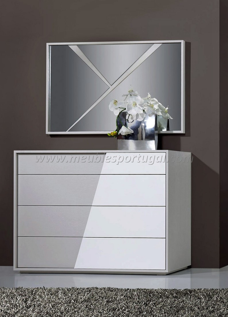 Commode 4 tiroirs