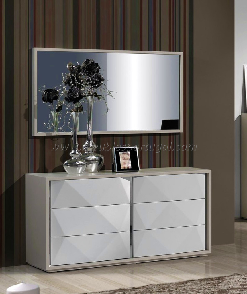Commode grise et beige