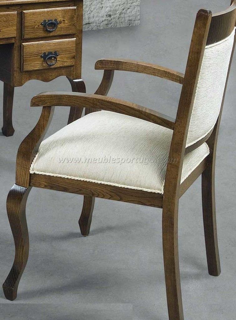 Chaise rustique en bois assise en cuir blanc