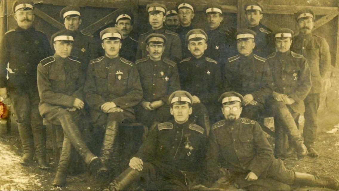 Menzikhovski-Photo-groupe-2-