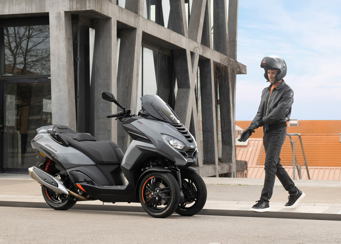 00 metropolis gt 700x500 06