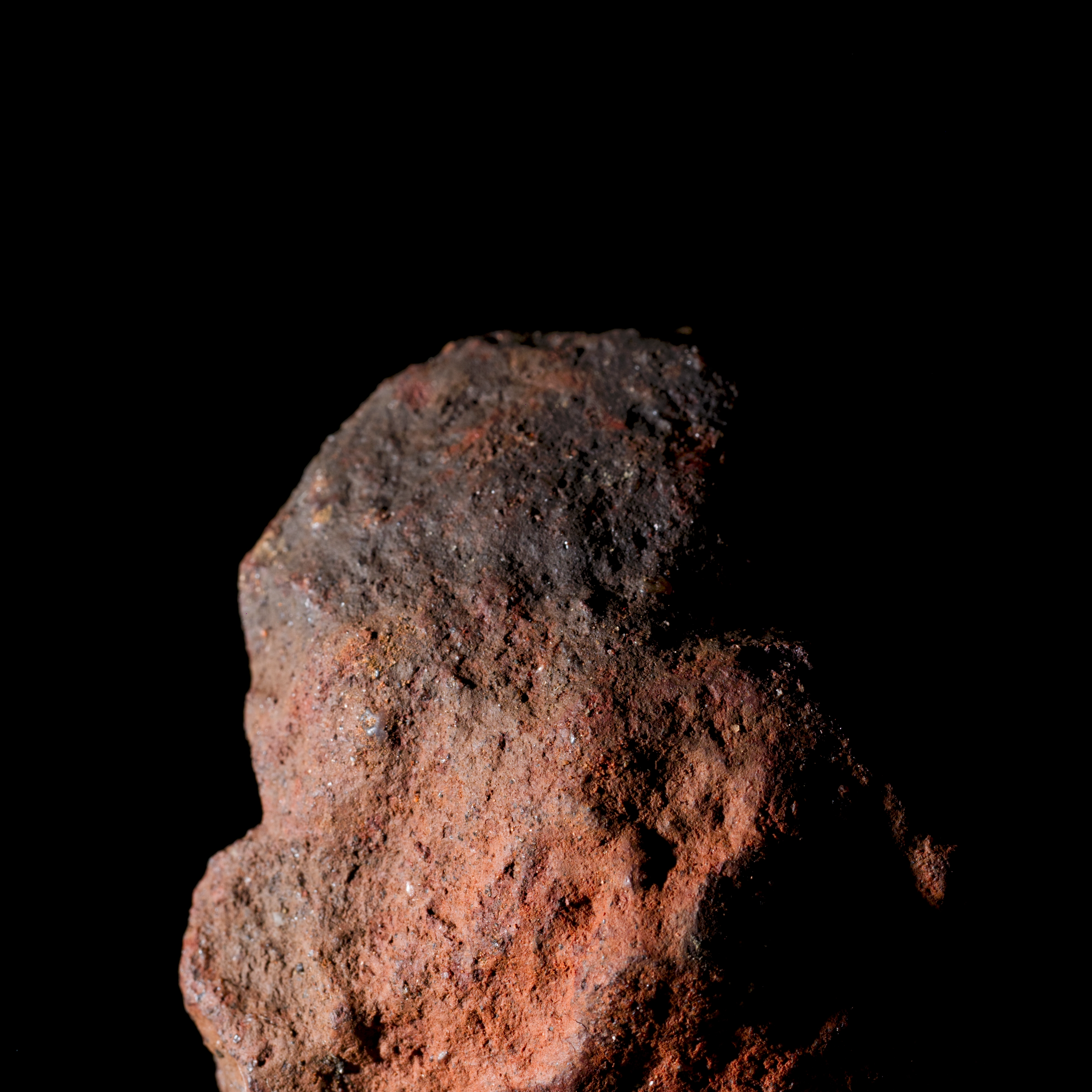 Pierre cuite pour le bas fourneau fired stone for a bloomery furnace 04  1118120 dxo 1