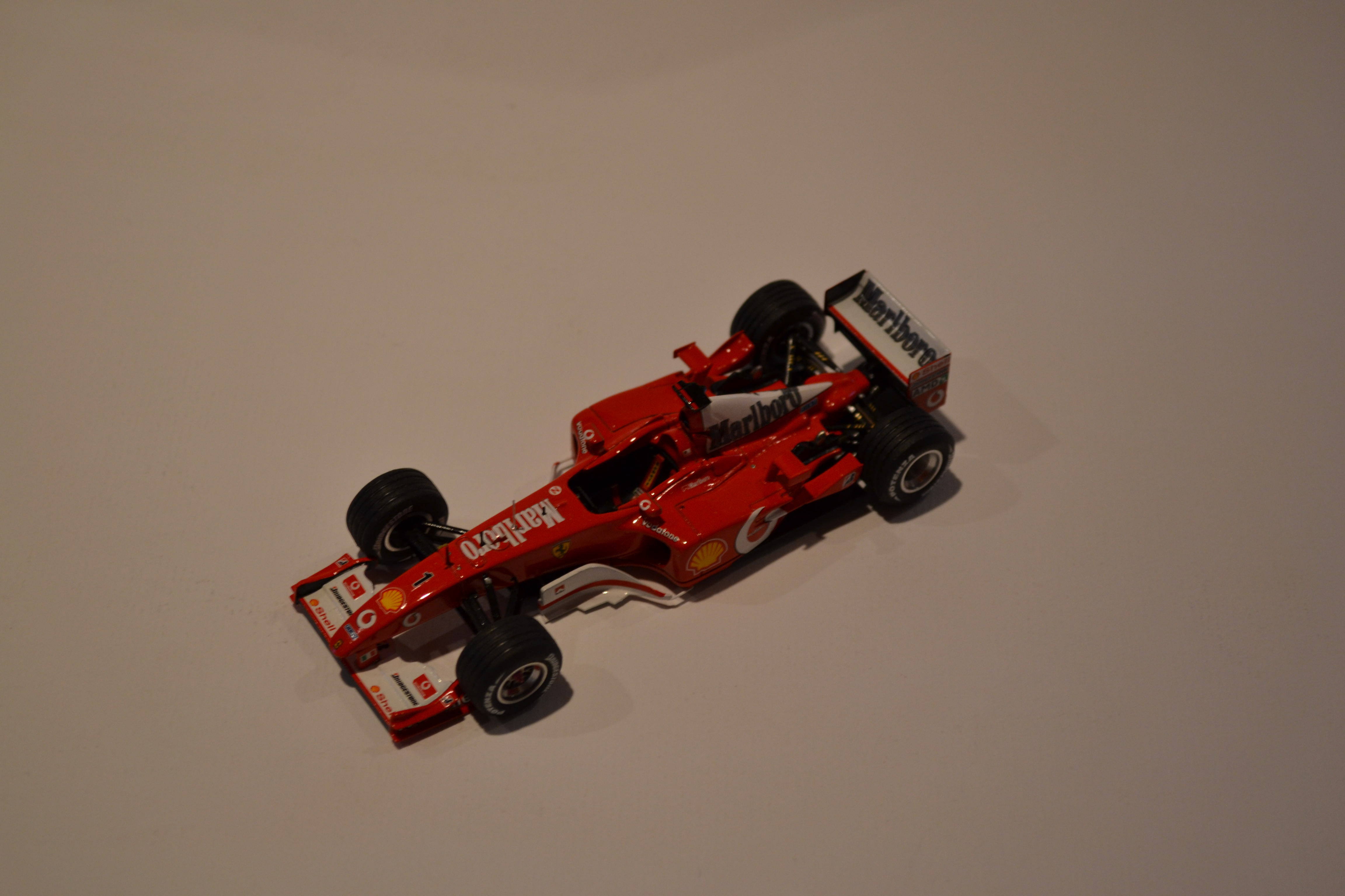 Ferrari F2002 
Michael Schumacher
Saison 2002
BBR 
Echelle 1/43e
Prix : 115 euros