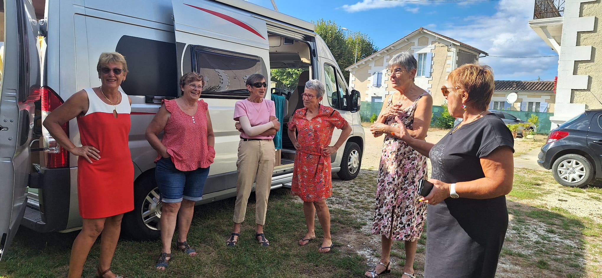 Photo 2023 09 14 21 16 27