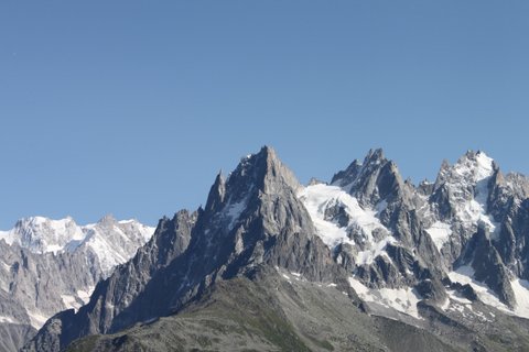 Aiguille des Grands Charmoz, Aiguille de Blaitière, Aiguille du Plan / Massif du Mont-Blanc - Photos Alpes françaises