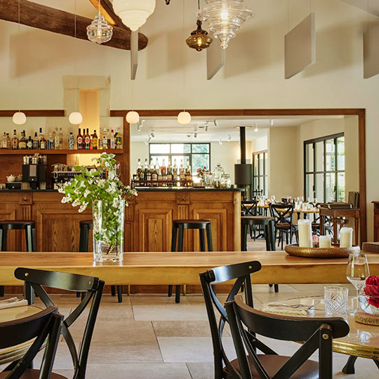 Chateau montcaud resto 01