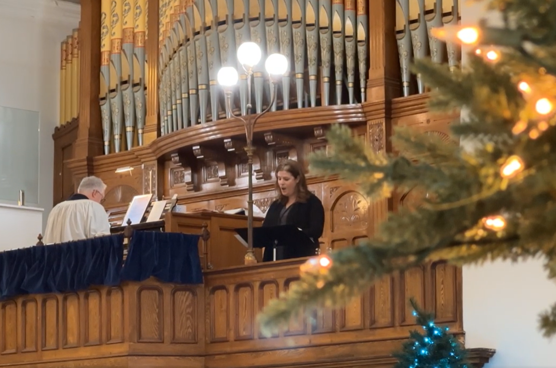 2025 12 14 advent 3 judith lessons and carols snips 26 