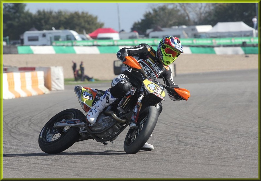 Moto43