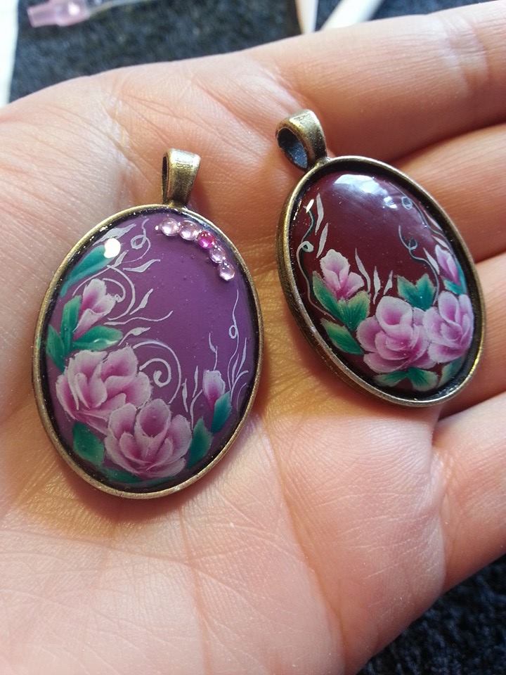 Pendentifs one stroke