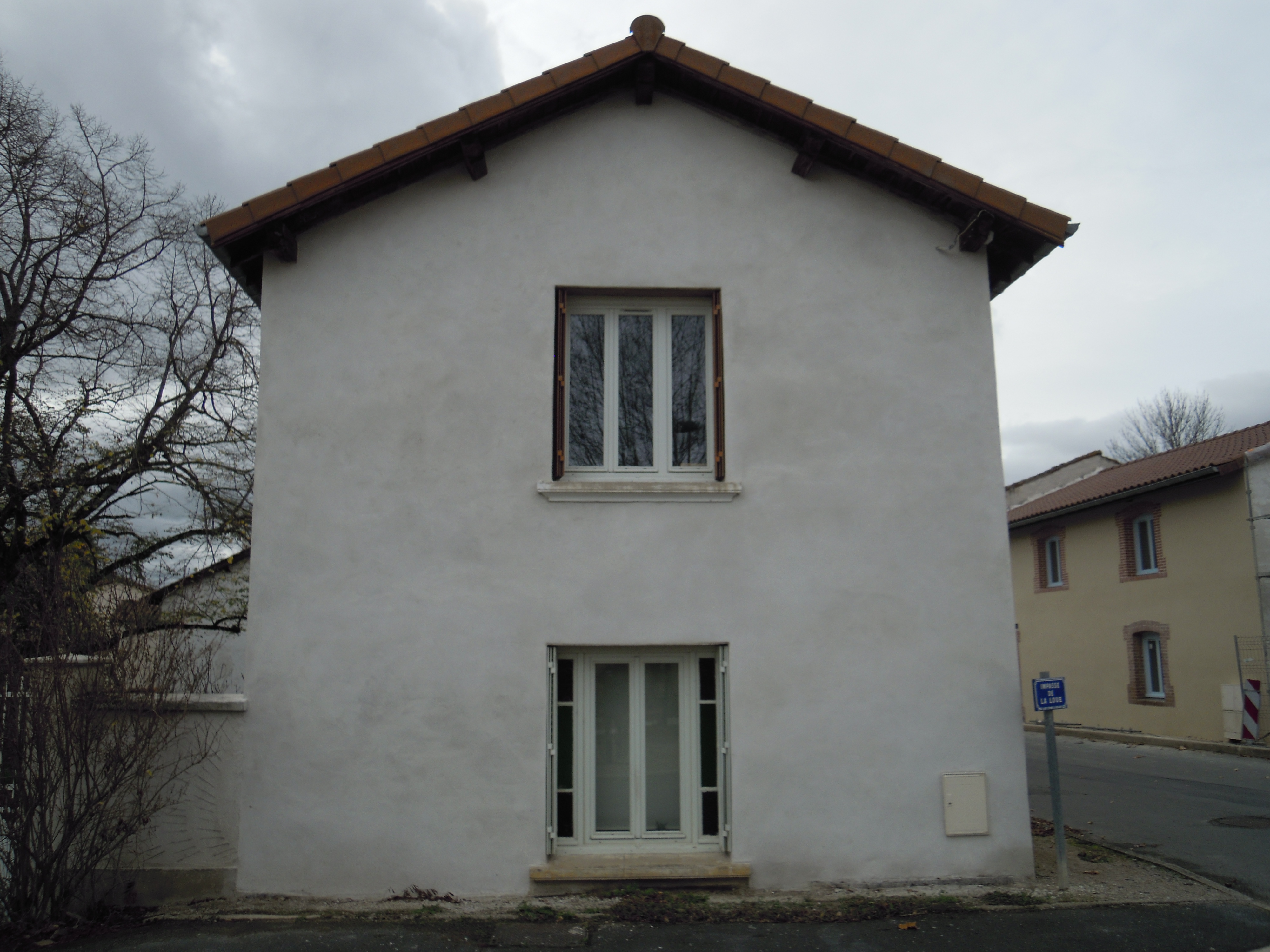 Facade-restauration-d-une-maison-pise-1-