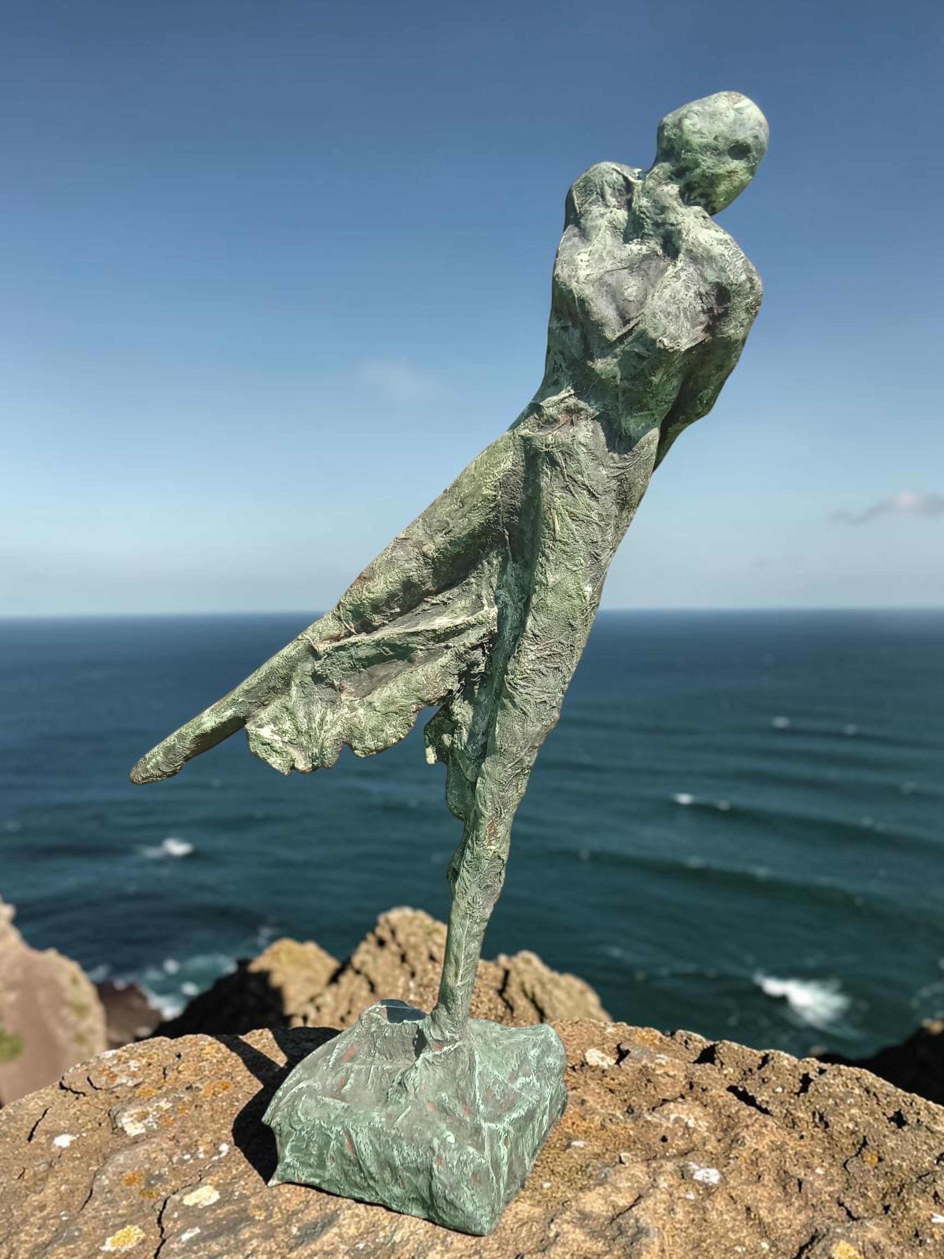 Liberty-statue-sea
